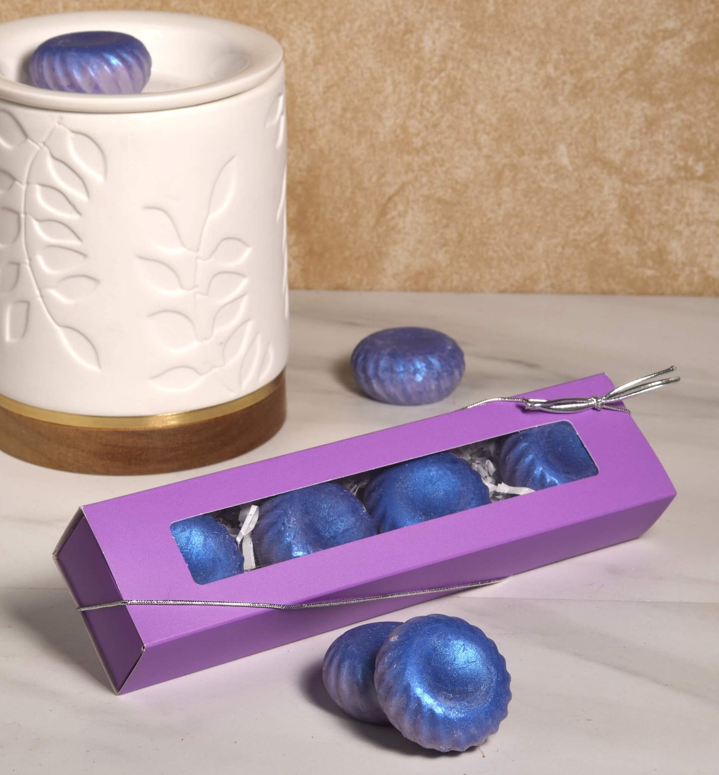 Lilacs at twilight wax melts